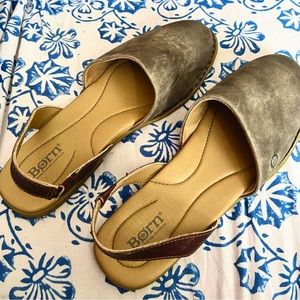 tan and brown Born sandles size 10